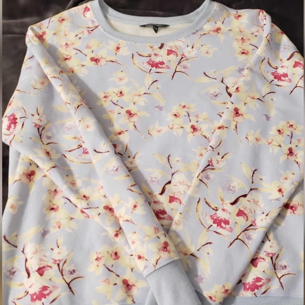 George Sweater